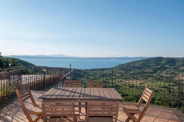 Casa Vacanze Montedoro Монтефьясконе Экстерьер фото